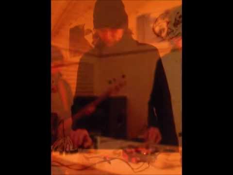 Suspicion Breeds Confidence (09.12.2011) live im Waggon