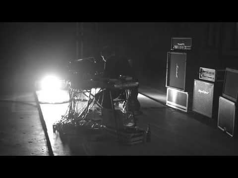 Red On – And after all we were washed away (live)