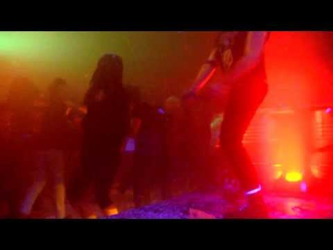 Ben Bloodygrave - Konfettiterror im E40 - Planlos Party